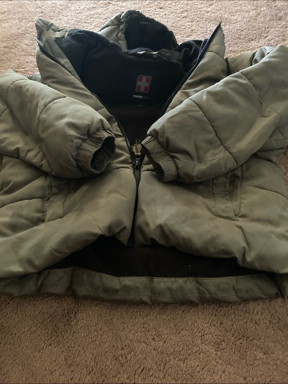 Swiss Tech Olive Hooded Puffer Coat for boys size 10-12